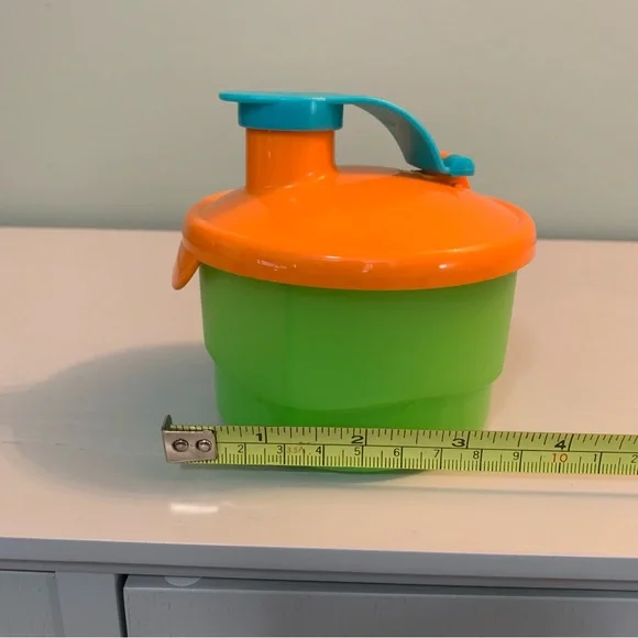 Tupperware Formula Dispenser New - Picture 8 of 9